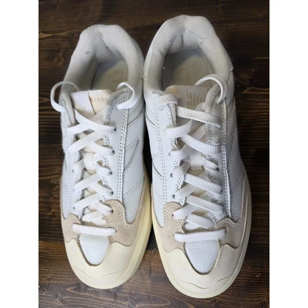 New‎ Balance CT302 Men's Sneakers Size 8 D White Beige Leather Platform Shoes